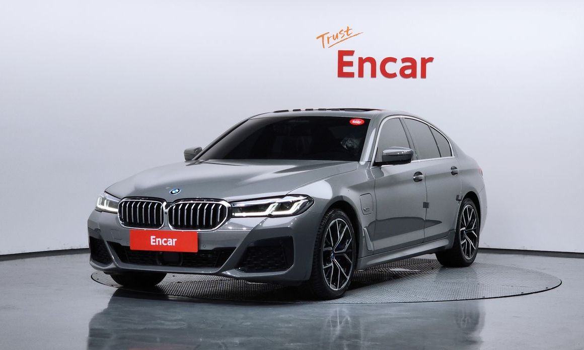 BMW 5-Series 2022