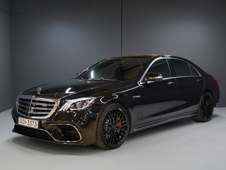 Mercedes-Benz S-Class 2020
