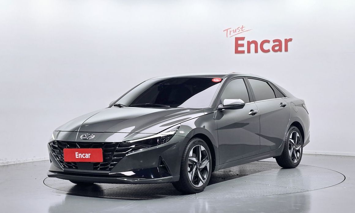 Hyundai AVANTE 2021