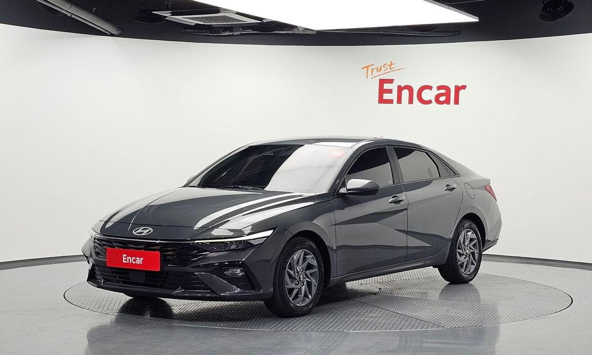 Hyundai AVANTE 2024