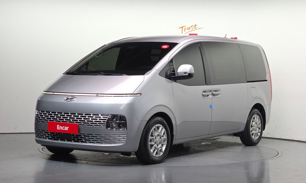 Hyundai Staria 2024