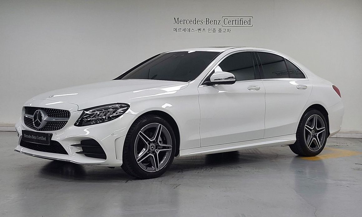 Mercedes-Benz C-Class 2021