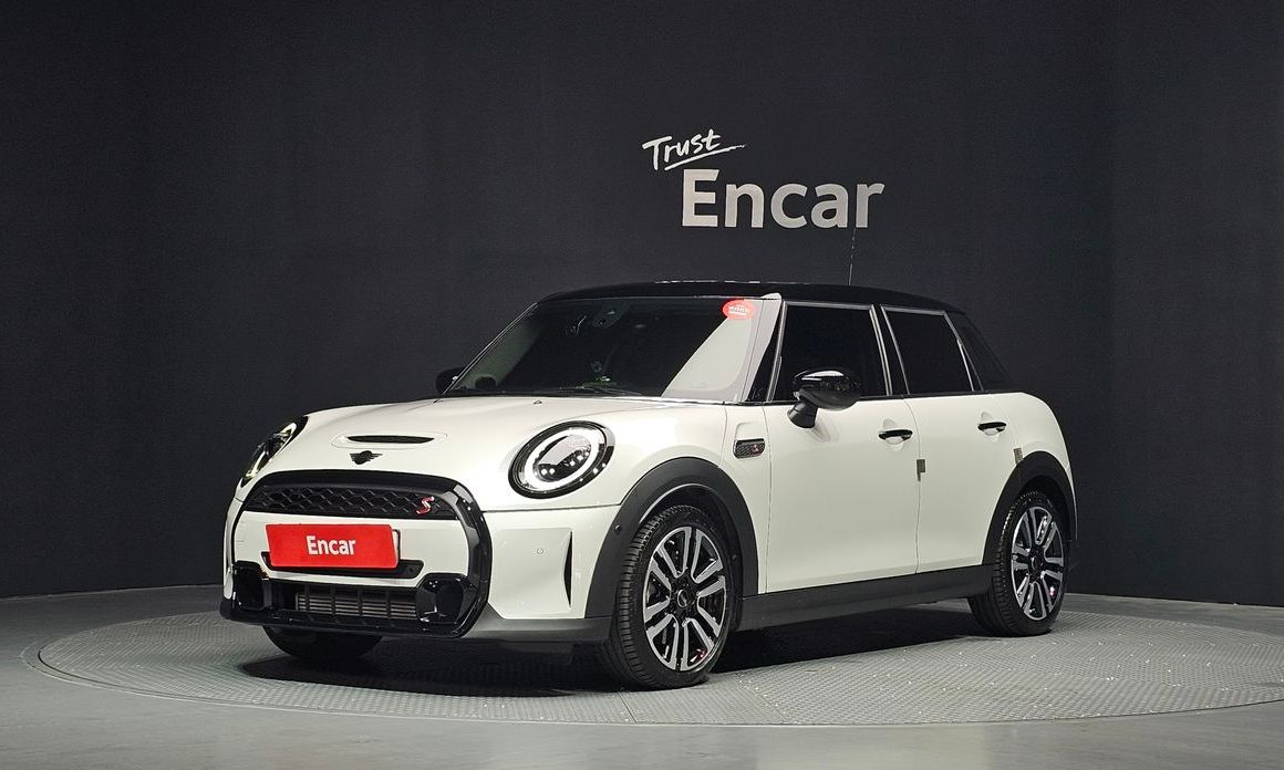 Mini Cooper 2024