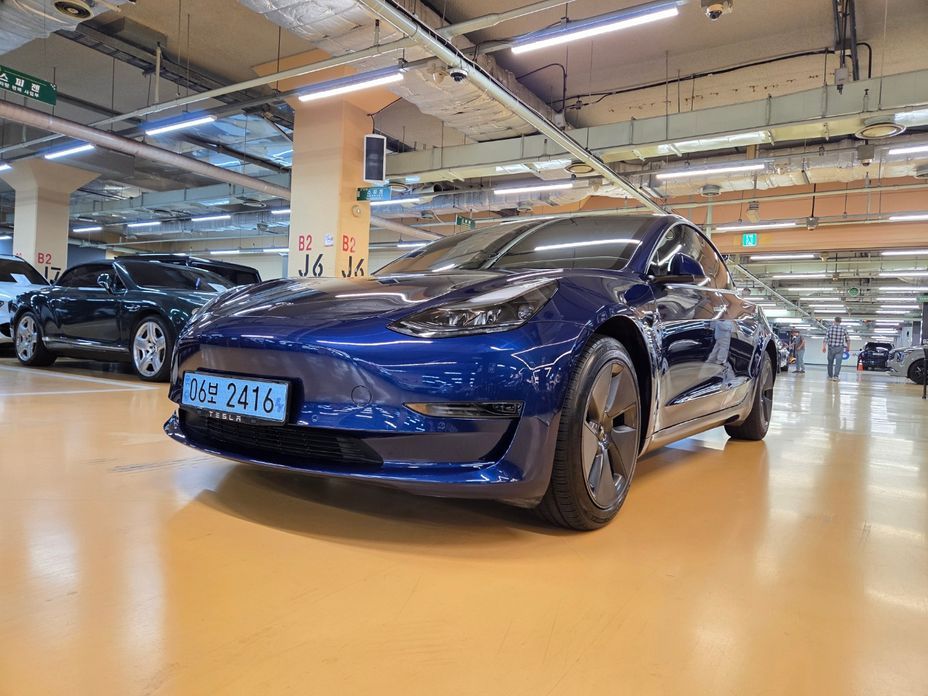Tesla Model 3 2022