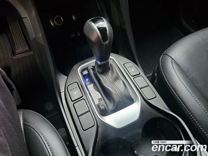 Hyundai Santafe 2016