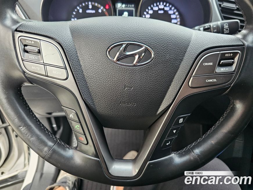 Hyundai Santafe 2016