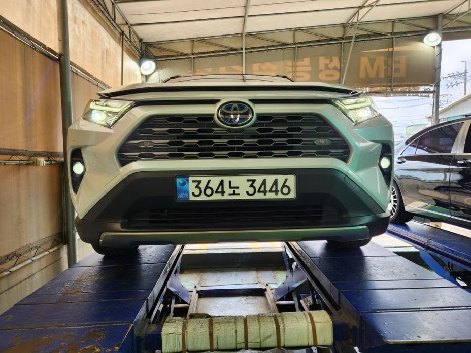 Toyota RAV4 2023