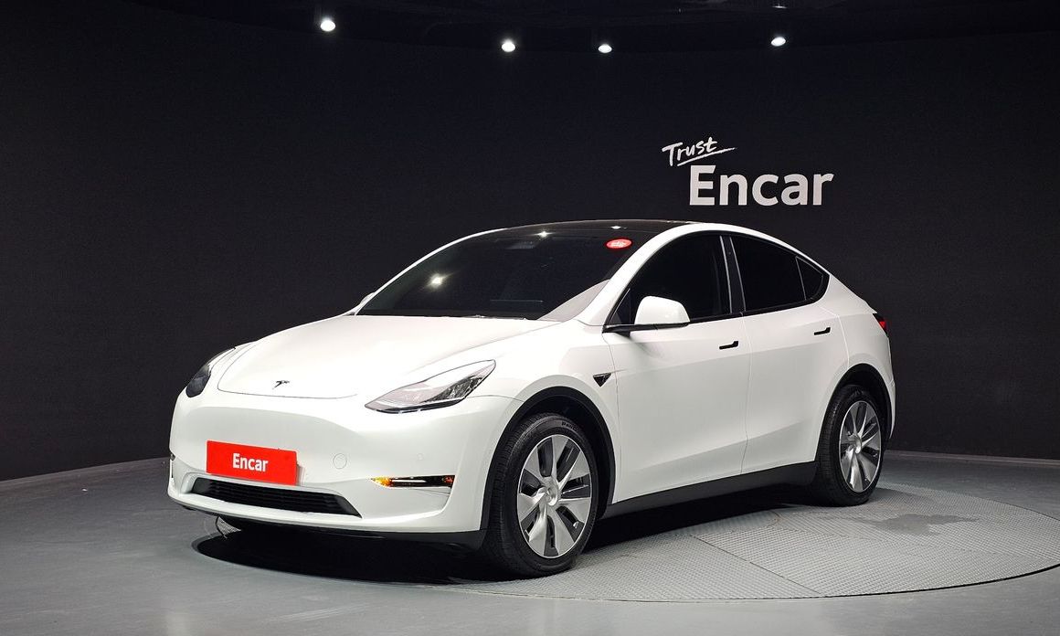 Tesla Model Y 2022