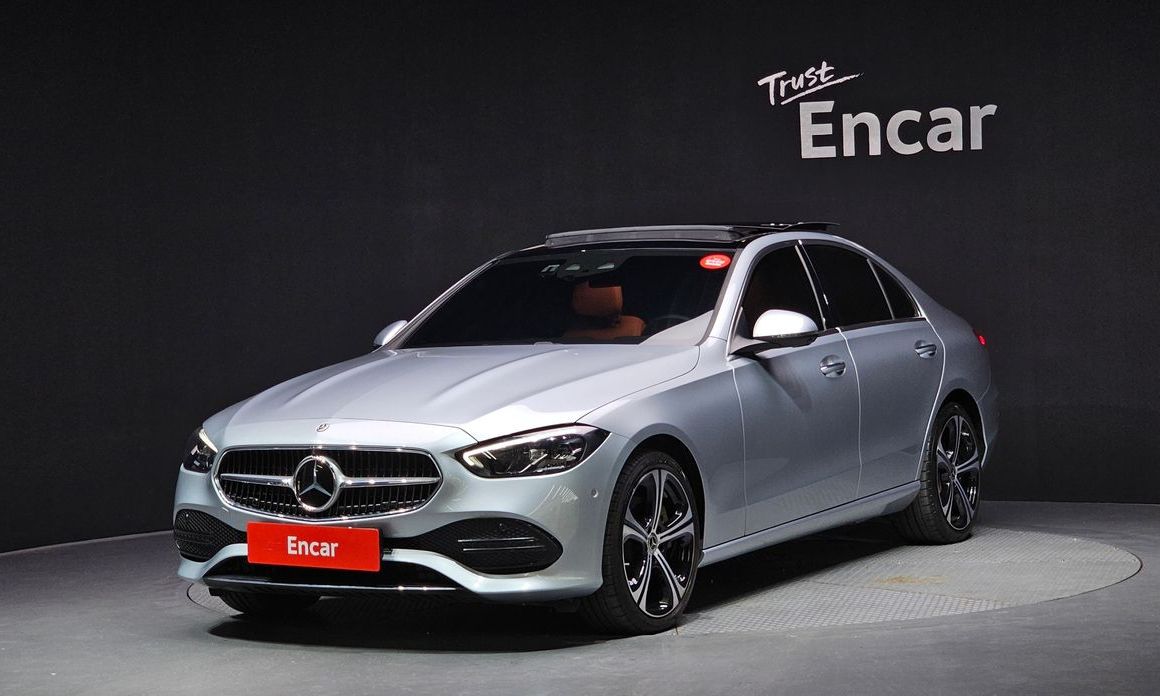 Mercedes-Benz C-Class 2023