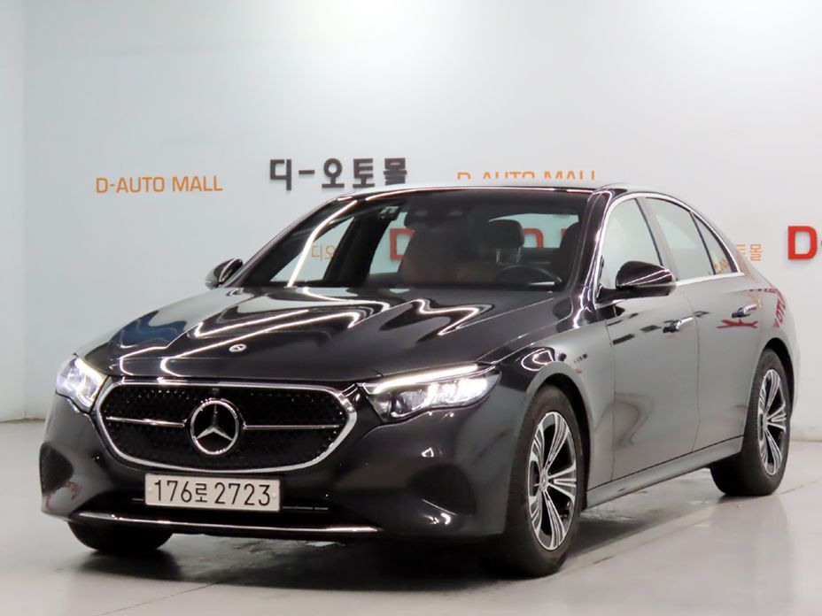 Mercedes-Benz E-Class 2025