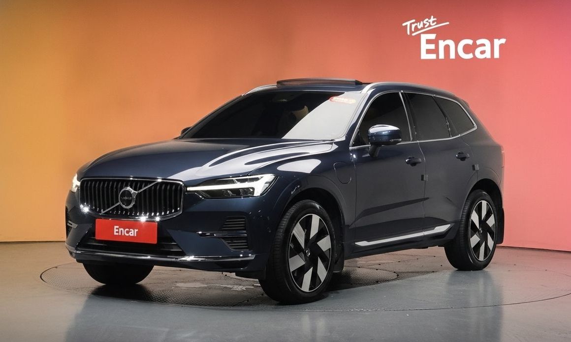 Volvo XC60 2025