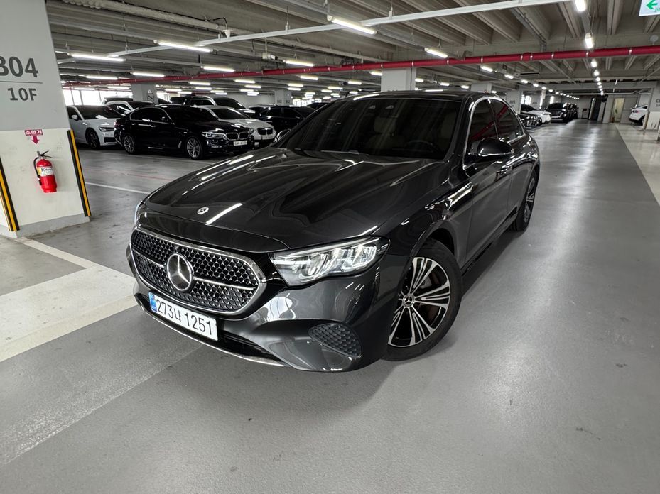 Mercedes-Benz E-Class 2025