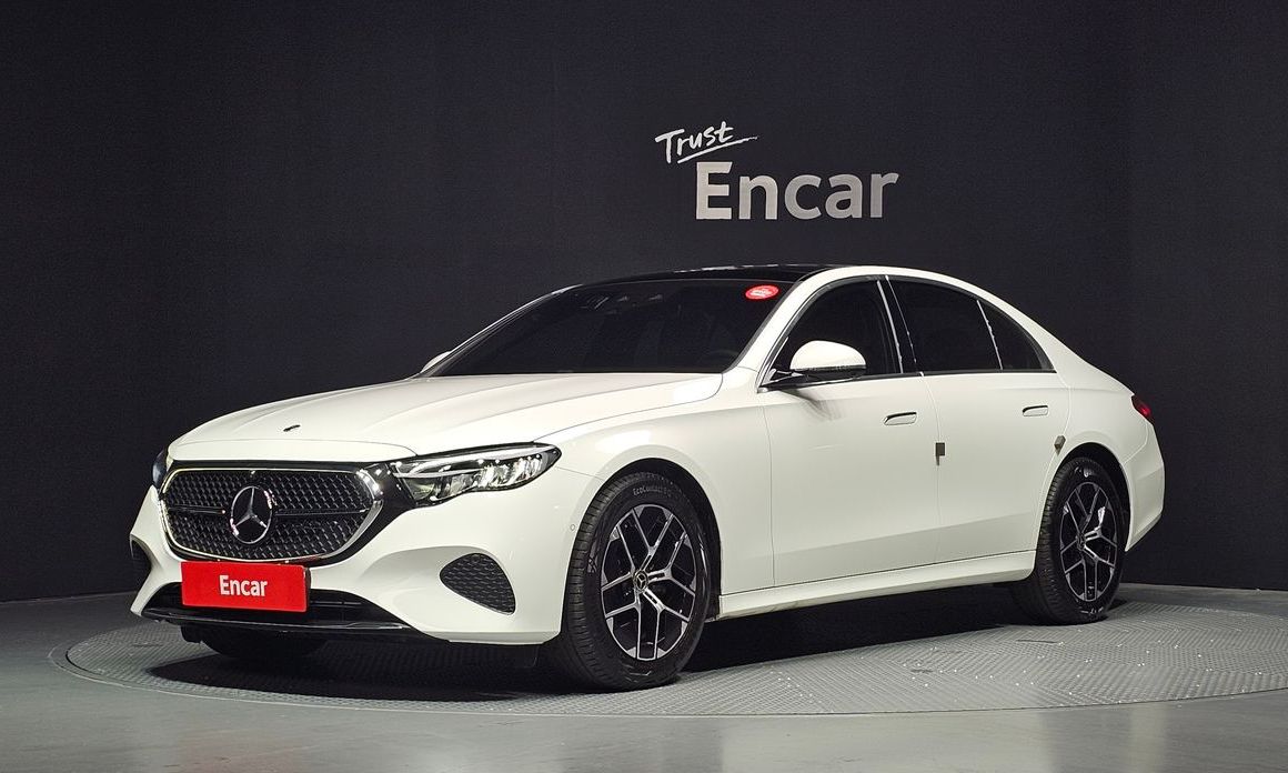 Mercedes-Benz E-Class 2026