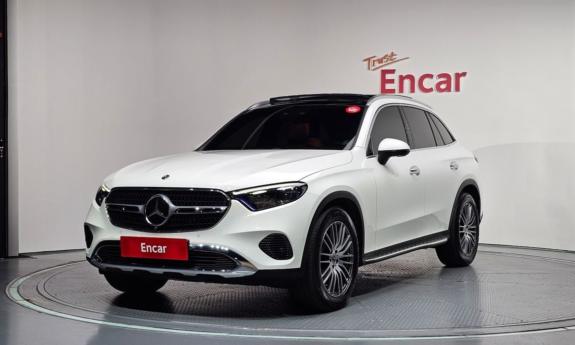 Mercedes-Benz GLC-Class 2025