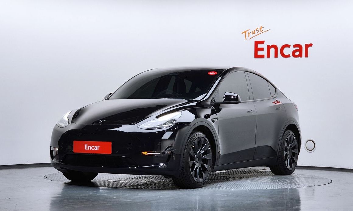 Tesla Model Y 2021