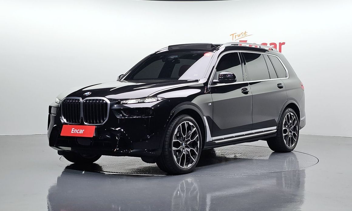 BMW X7 2025