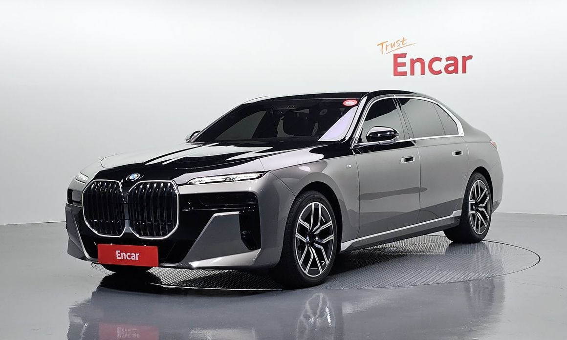 BMW 7-Series 2025