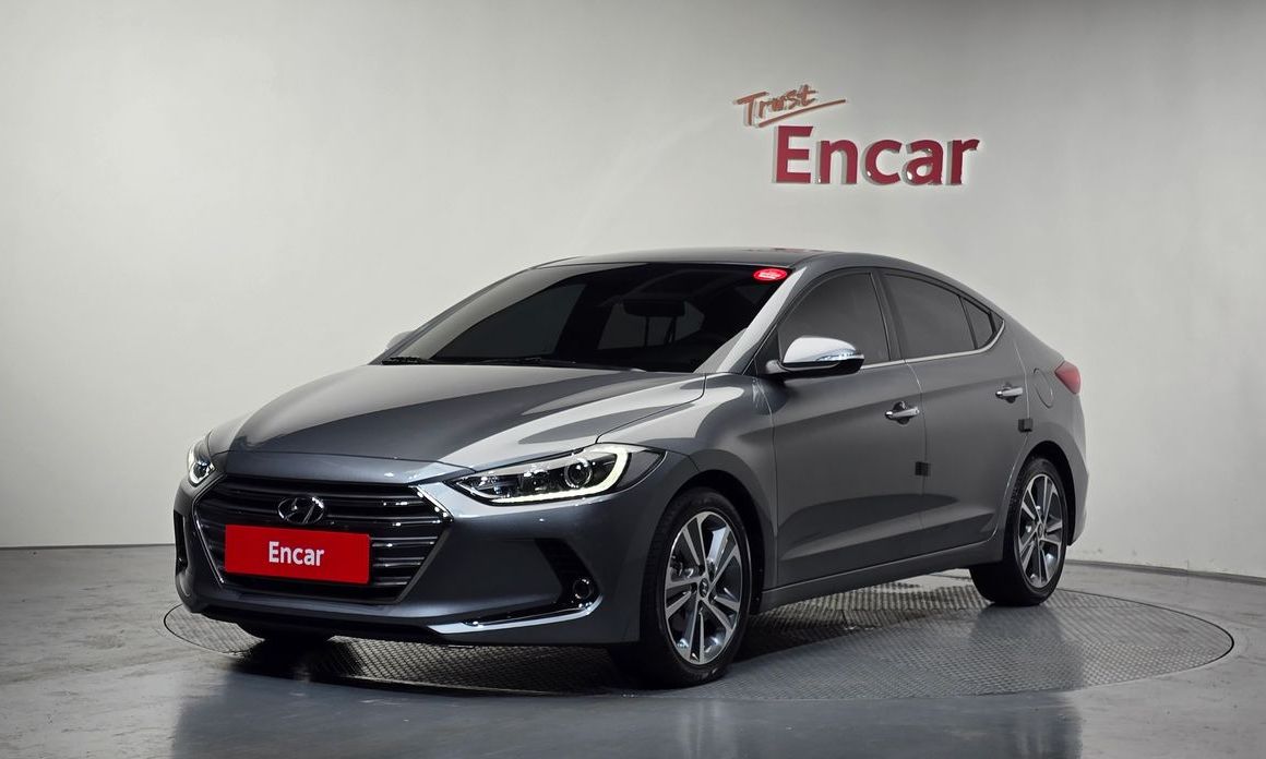 Hyundai AVANTE 2016