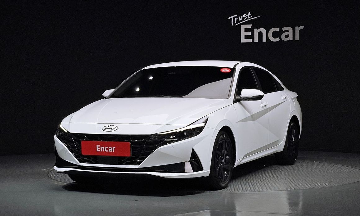 Hyundai AVANTE 2023