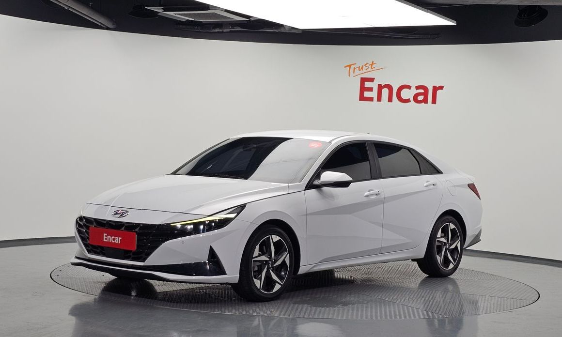 Hyundai AVANTE 2023