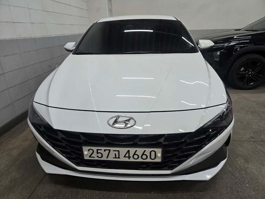 Hyundai AVANTE 2021