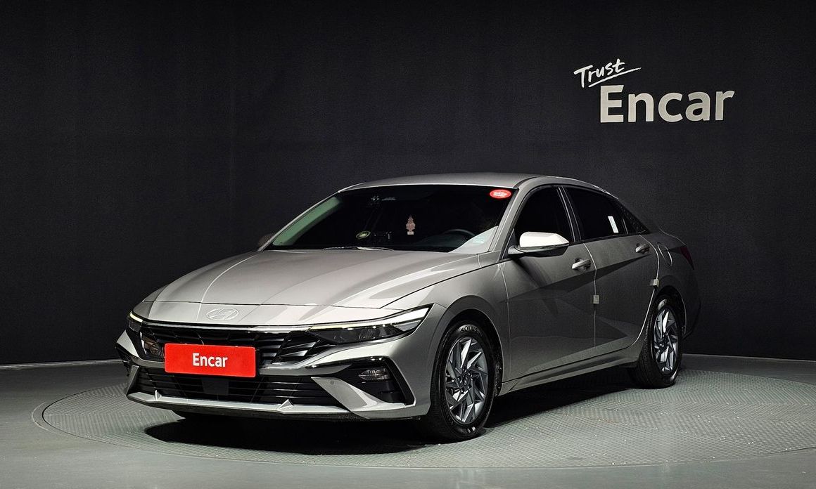 Hyundai AVANTE 2024