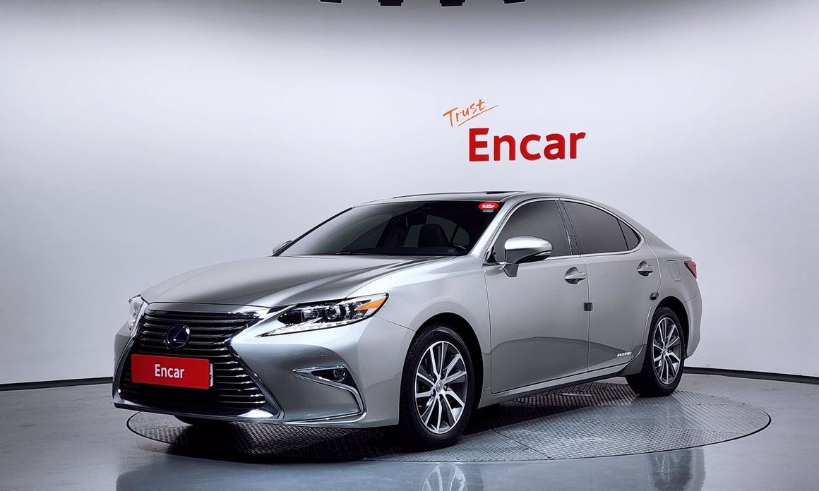 Lexus ES 2016
