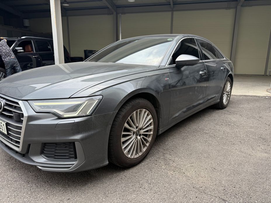 Audi A6 2021