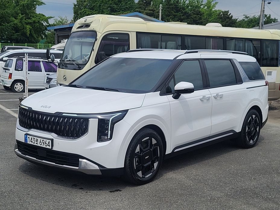 Kia Canival 2024