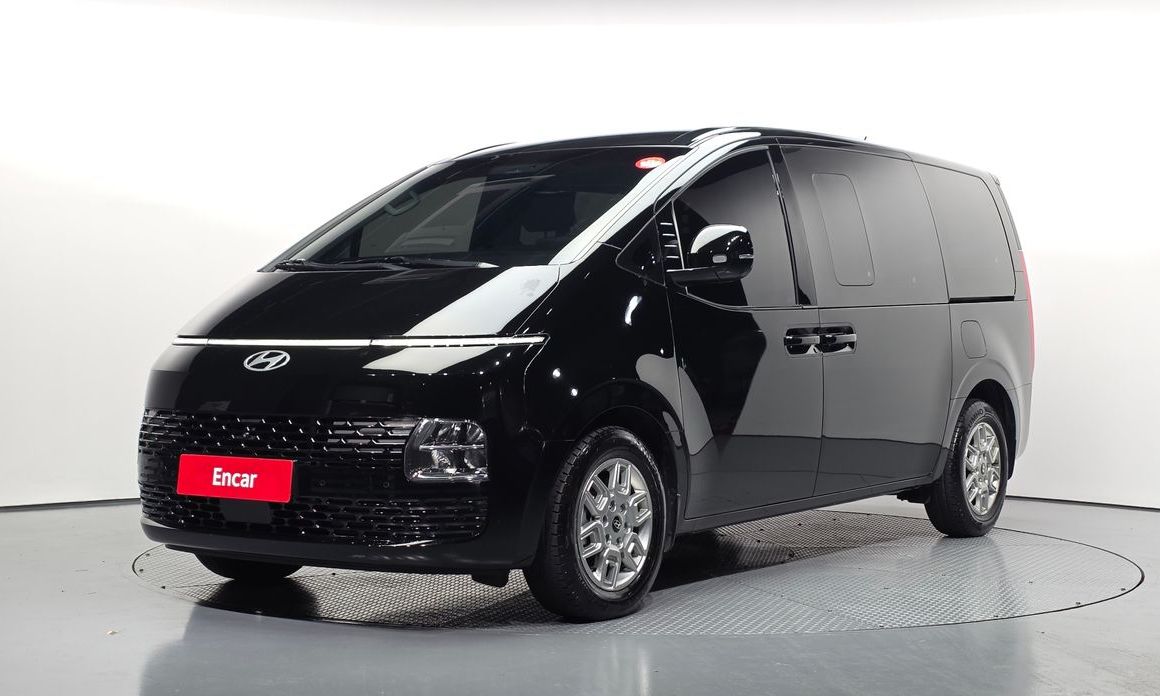 Hyundai Staria 2025