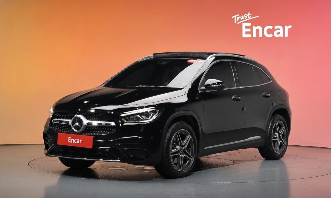 Mercedes-Benz GLA-Class 2021