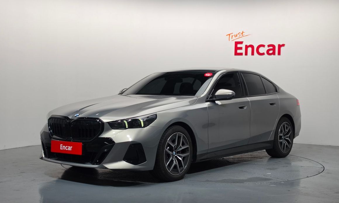 BMW 5-Series 2026