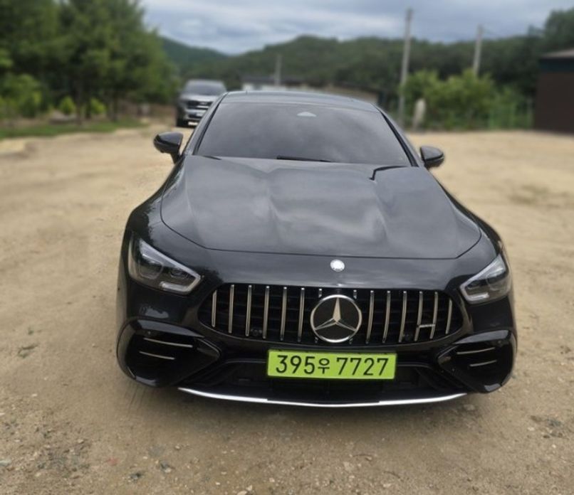 Mercedes-Benz AMG GT 2024