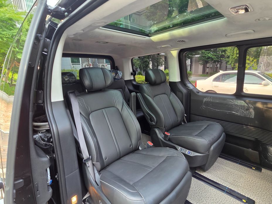 Hyundai Staria 2025