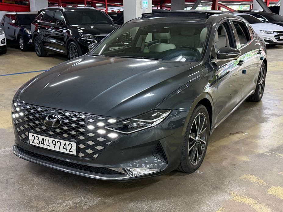 Hyundai Grandeur 2022