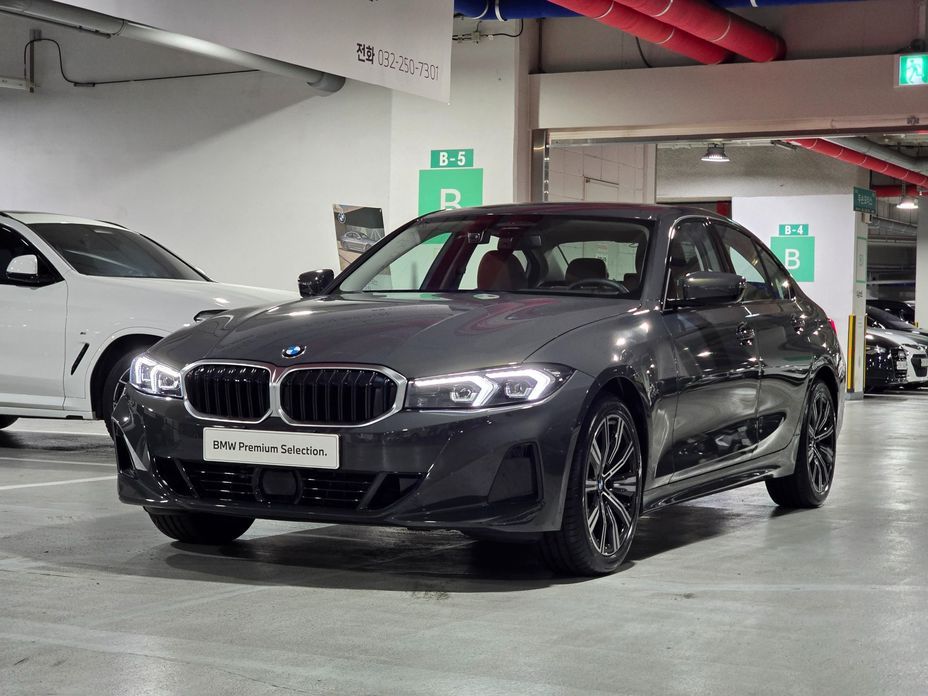 BMW 3-Series 2025