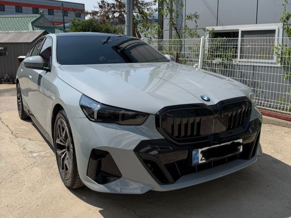 BMW 5-Series 2026