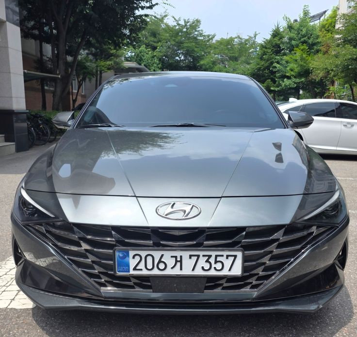 Hyundai AVANTE 2021