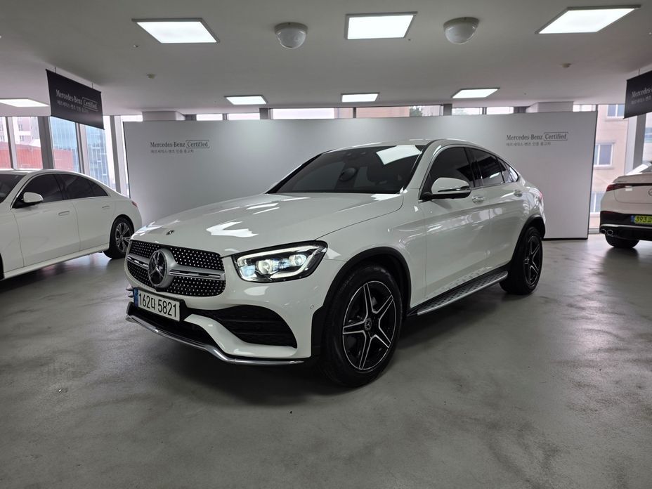 Mercedes-Benz GLC-Class 2023