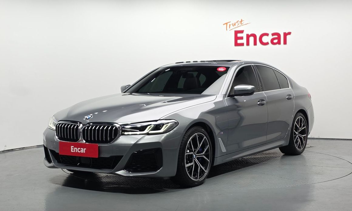 BMW 5-Series 2023