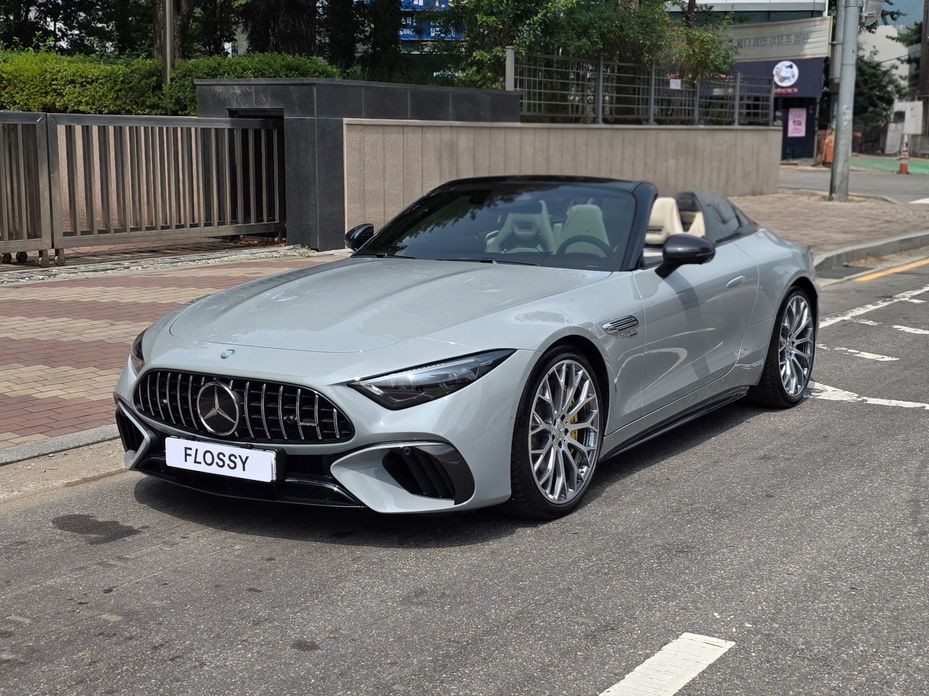 Mercedes-Benz SL-Class 2023