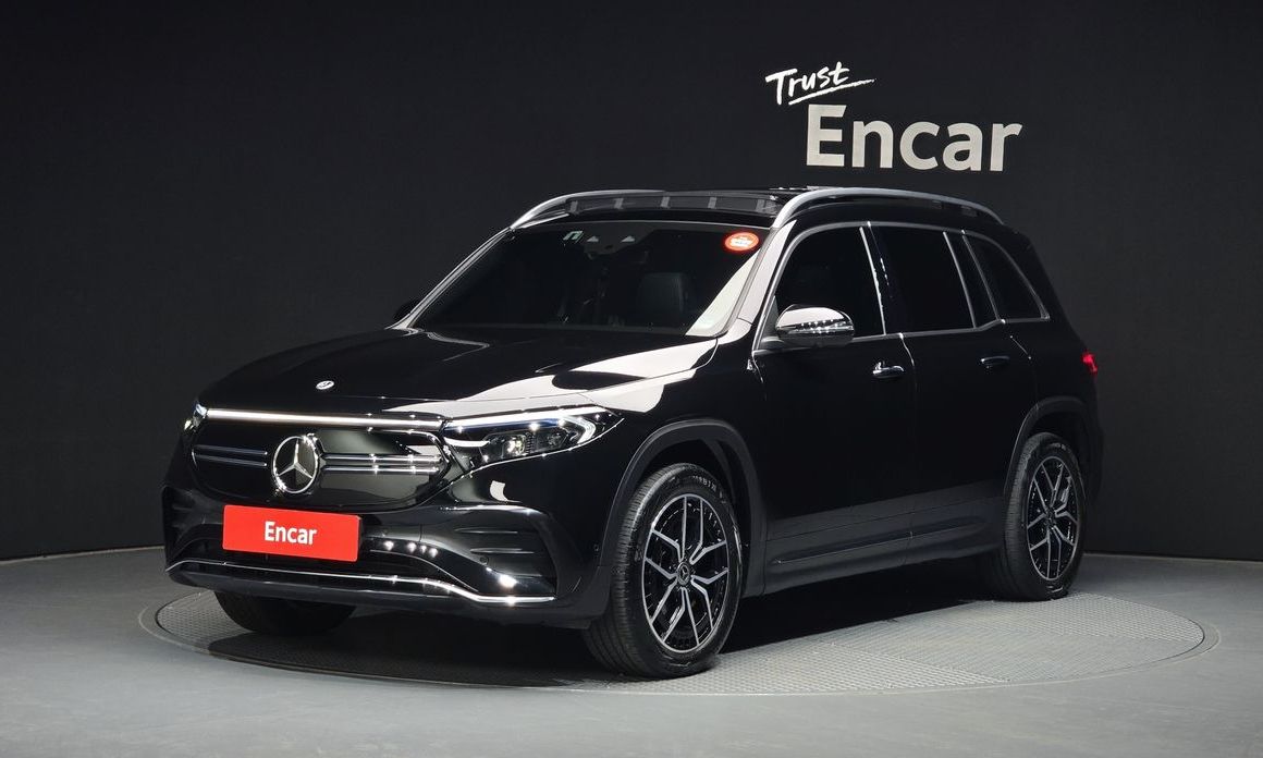Mercedes-Benz EQB 2023
