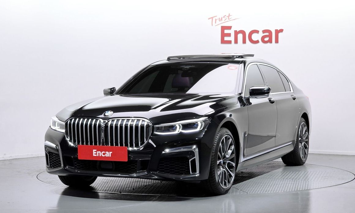 BMW 7-Series 2021