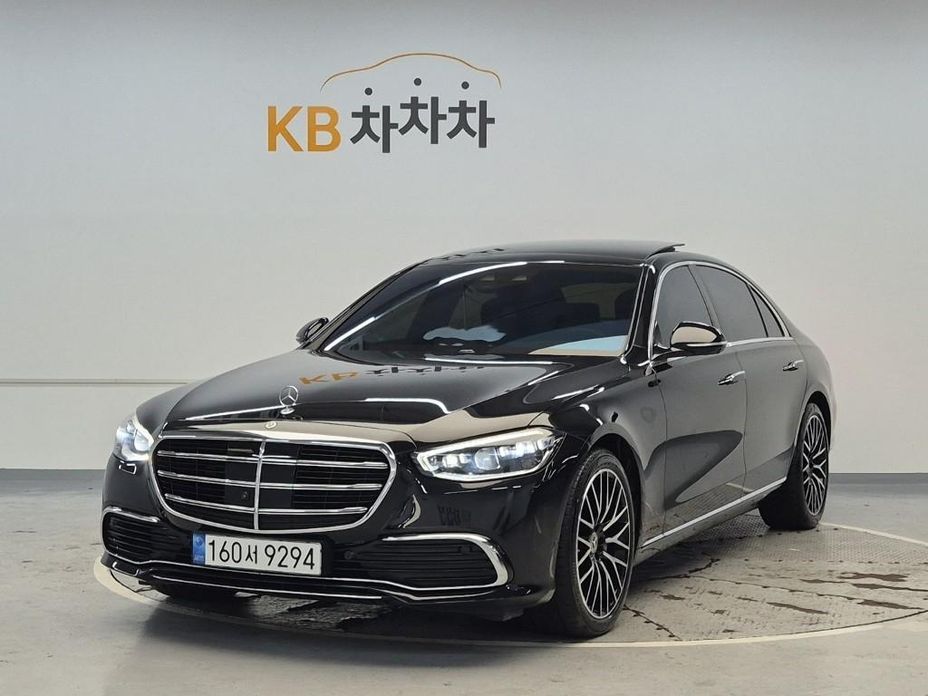 Mercedes-Benz S-Class 2022