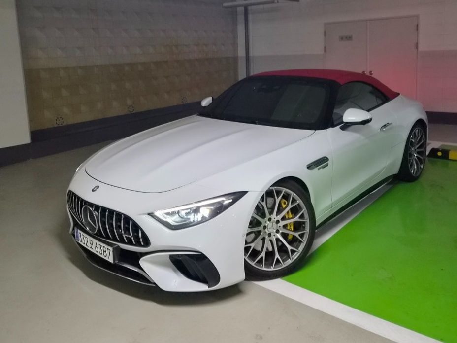 Mercedes-Benz SL-Class 2023
