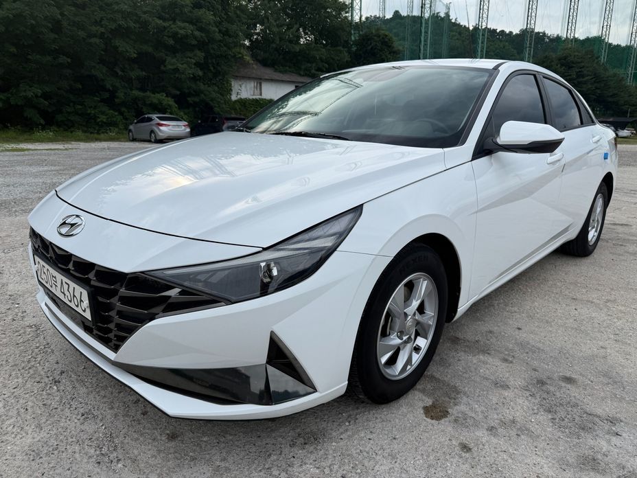 Hyundai AVANTE 2021