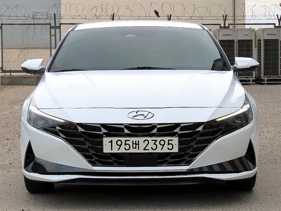 Hyundai AVANTE 2023