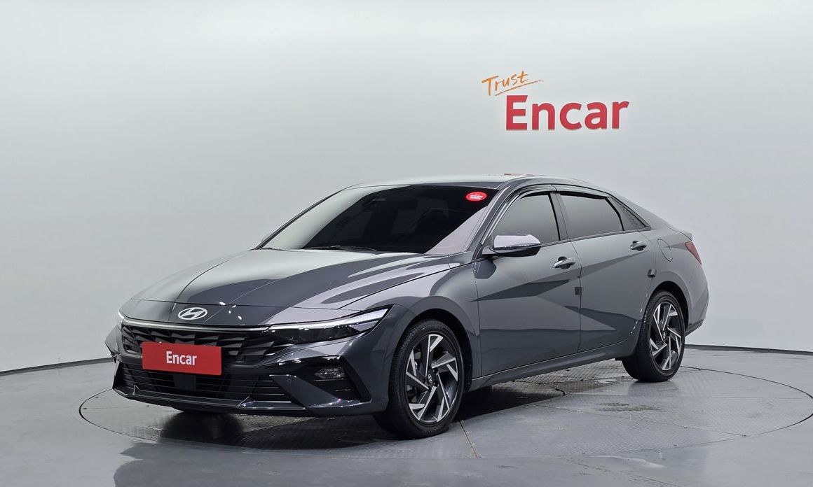 Hyundai AVANTE 2025