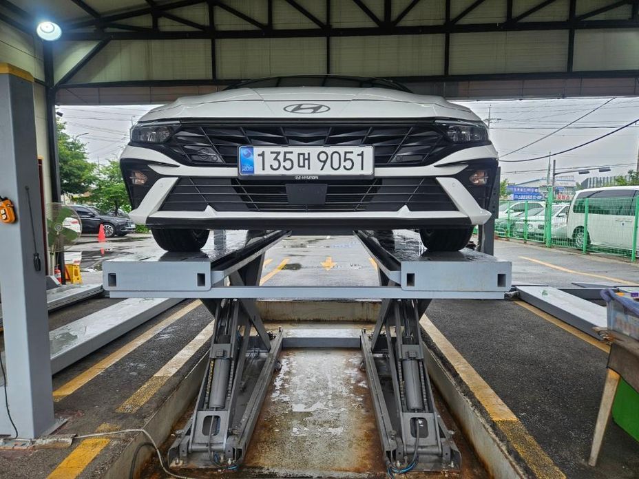Hyundai AVANTE 2024