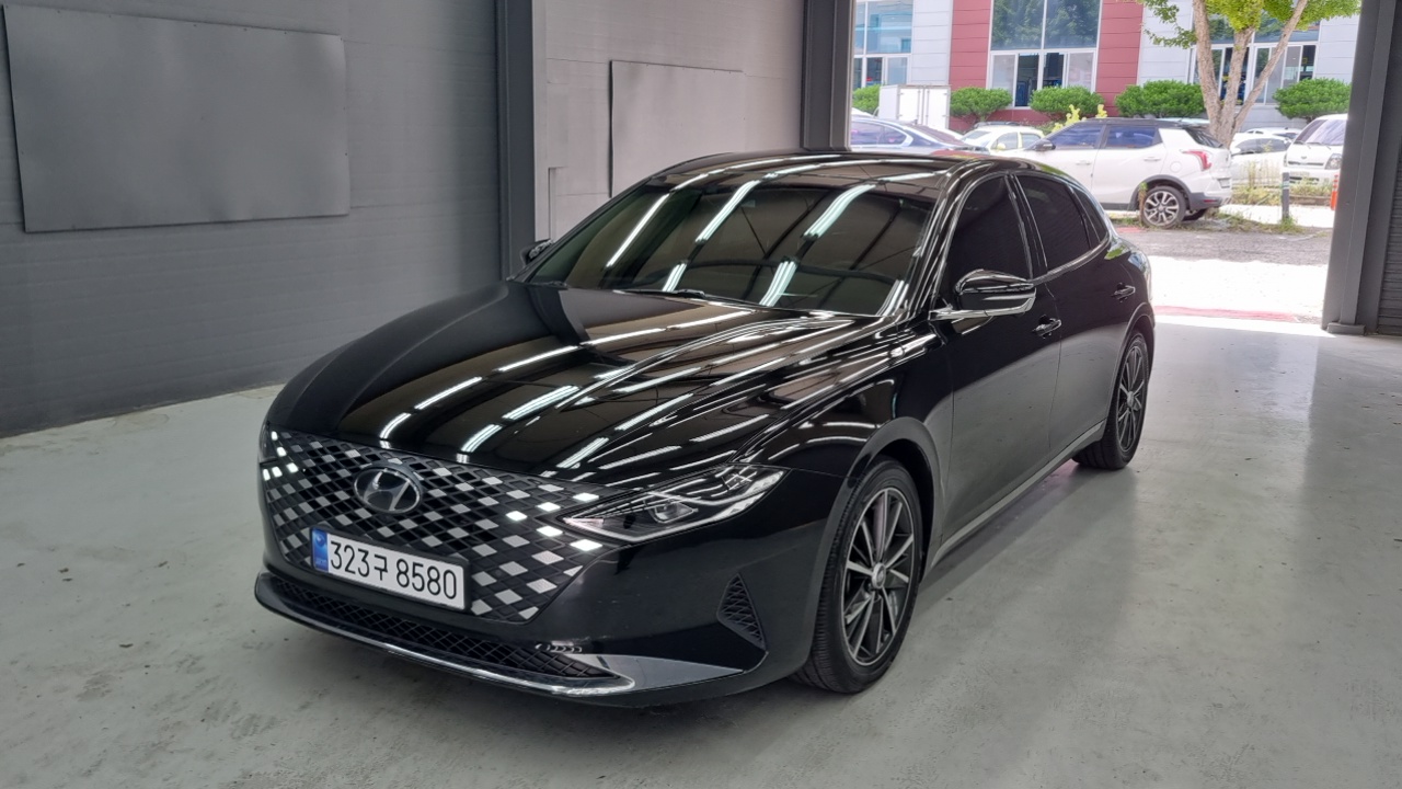 Hyundai Grandeur 2022